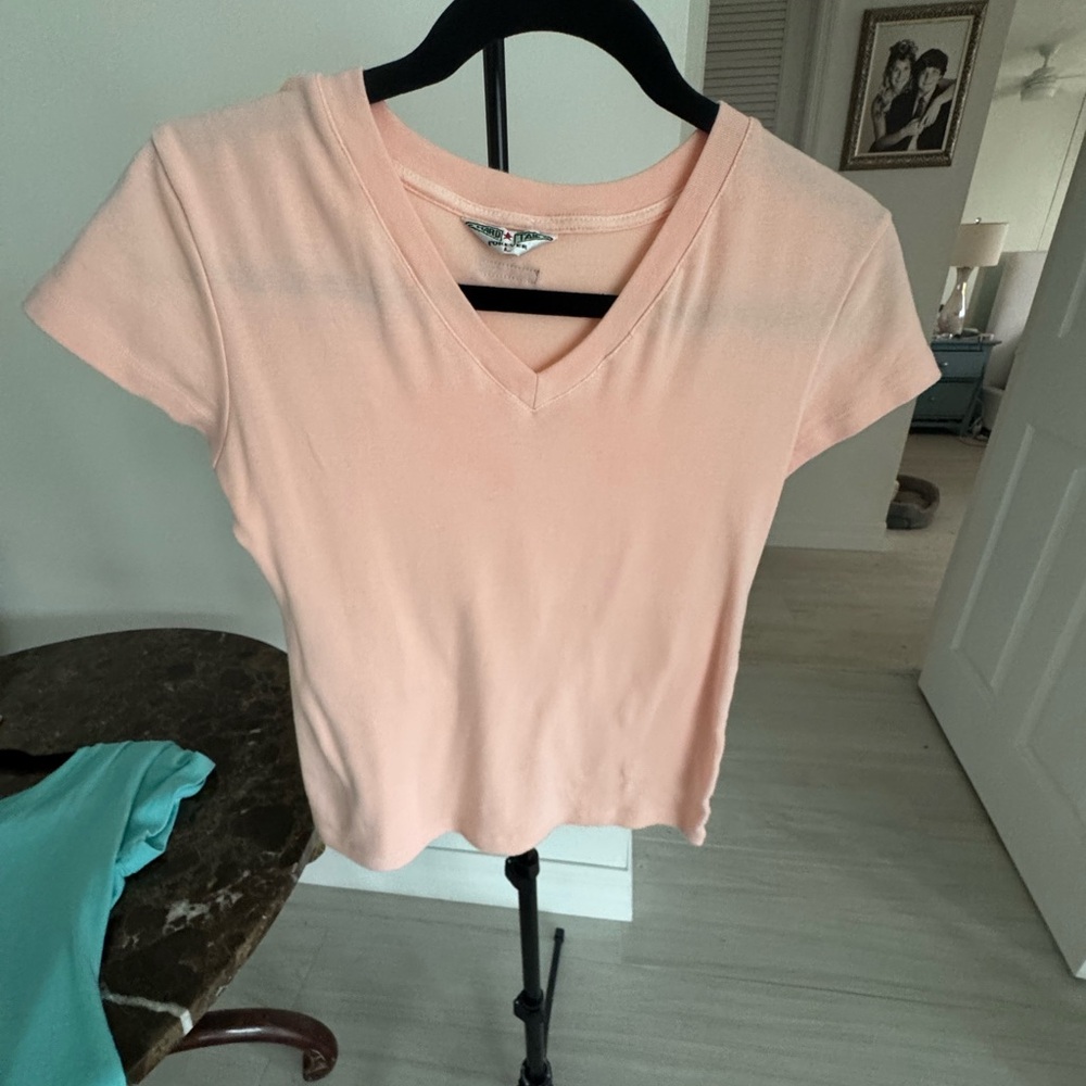 Women's Pink V-Neck Top